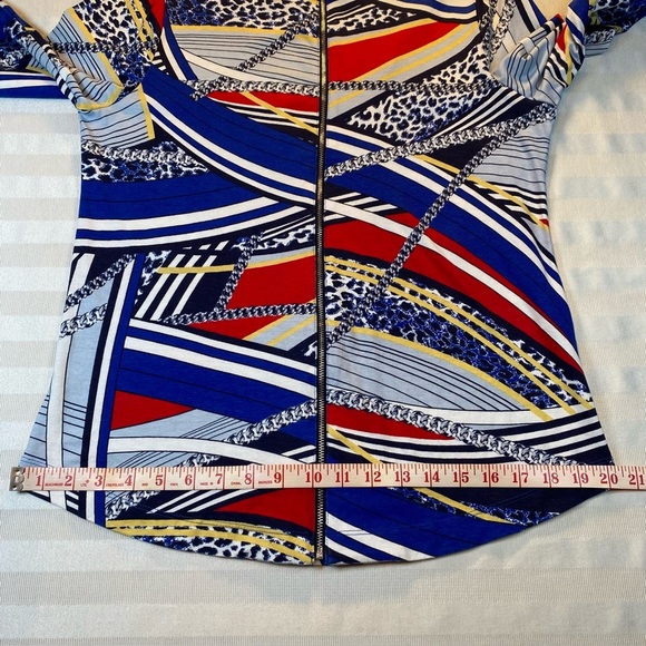 Chico’s Weekends Zip Up Jacket Size 1 (8 or M) 3/4 Sleeves Animal Print Chains - Picture 7 of 14